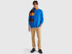 Relaxed fit sweater