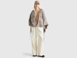 Reversible cape
