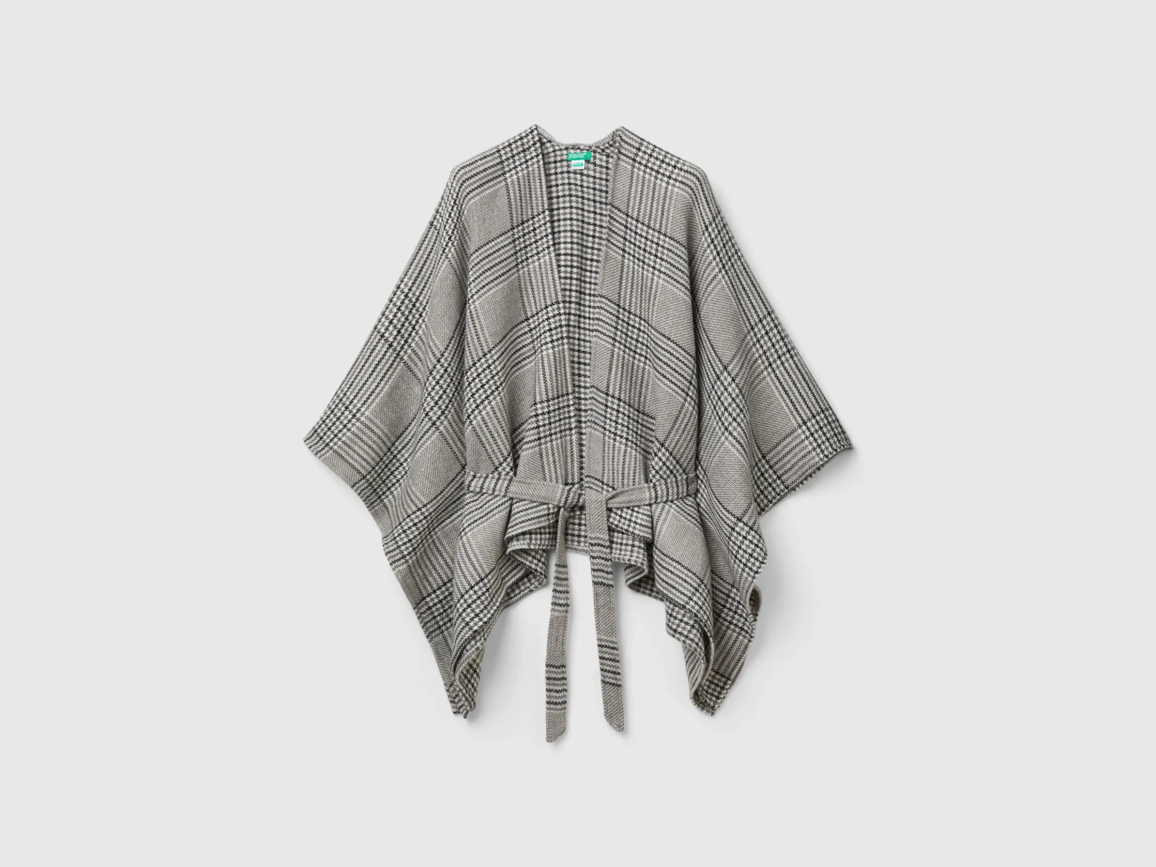 Reversible cape