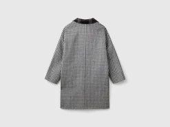 Reversible checked coat