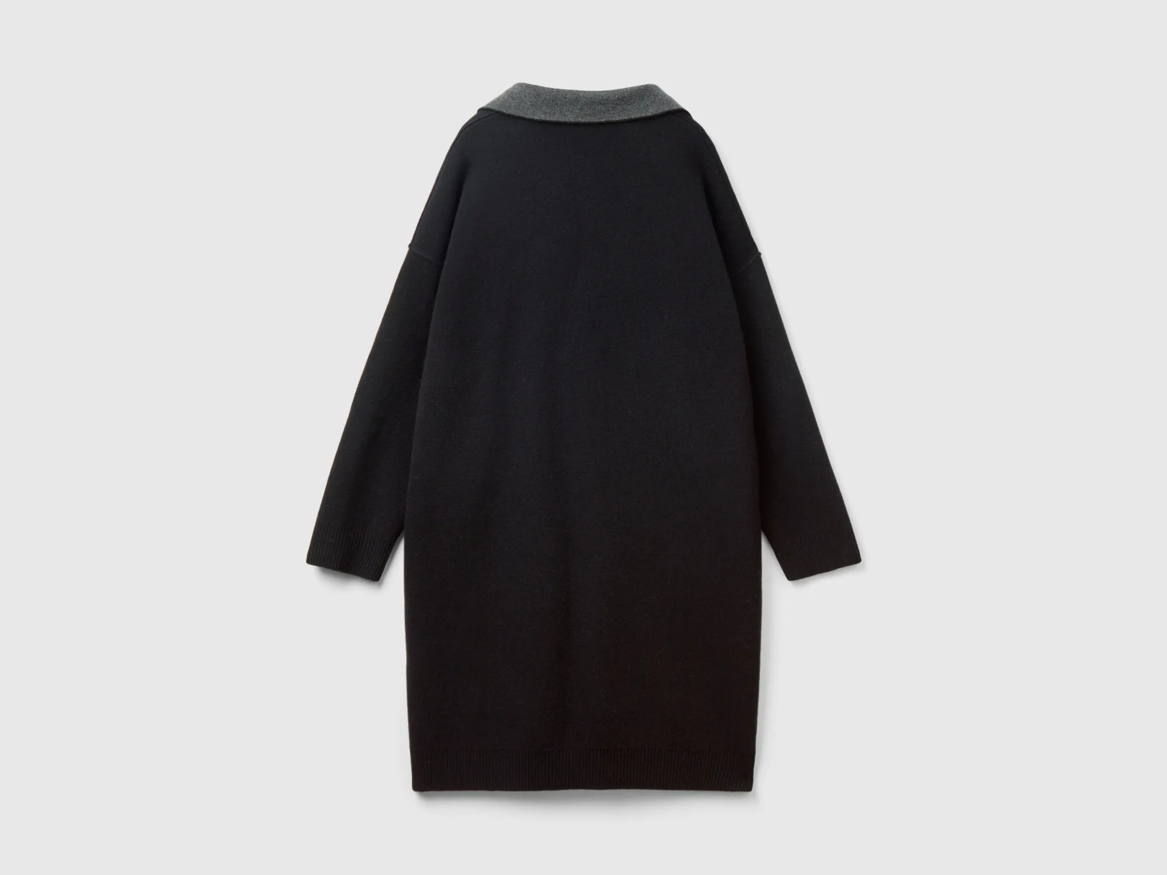 Reversible knit coat