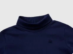 Ribbed knit turtleneck t-shirt