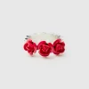 Ring with roses
