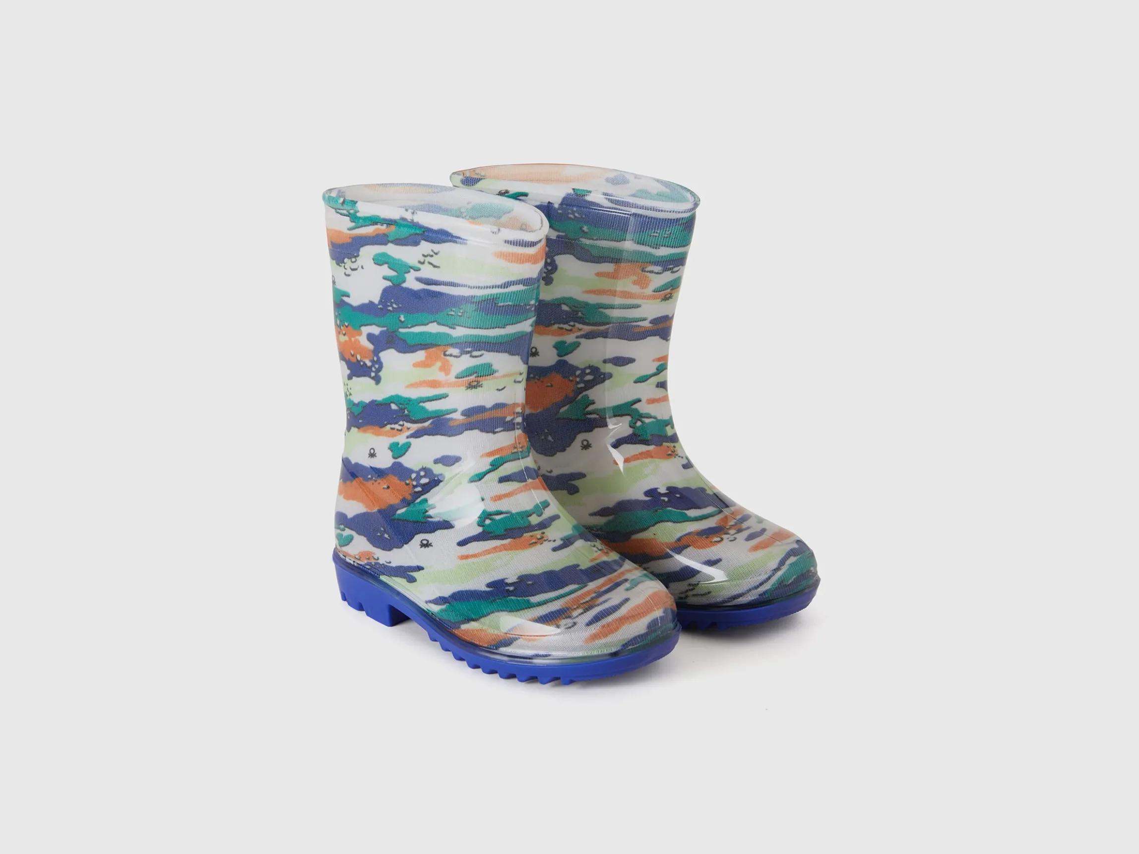 Rubber rain boots
