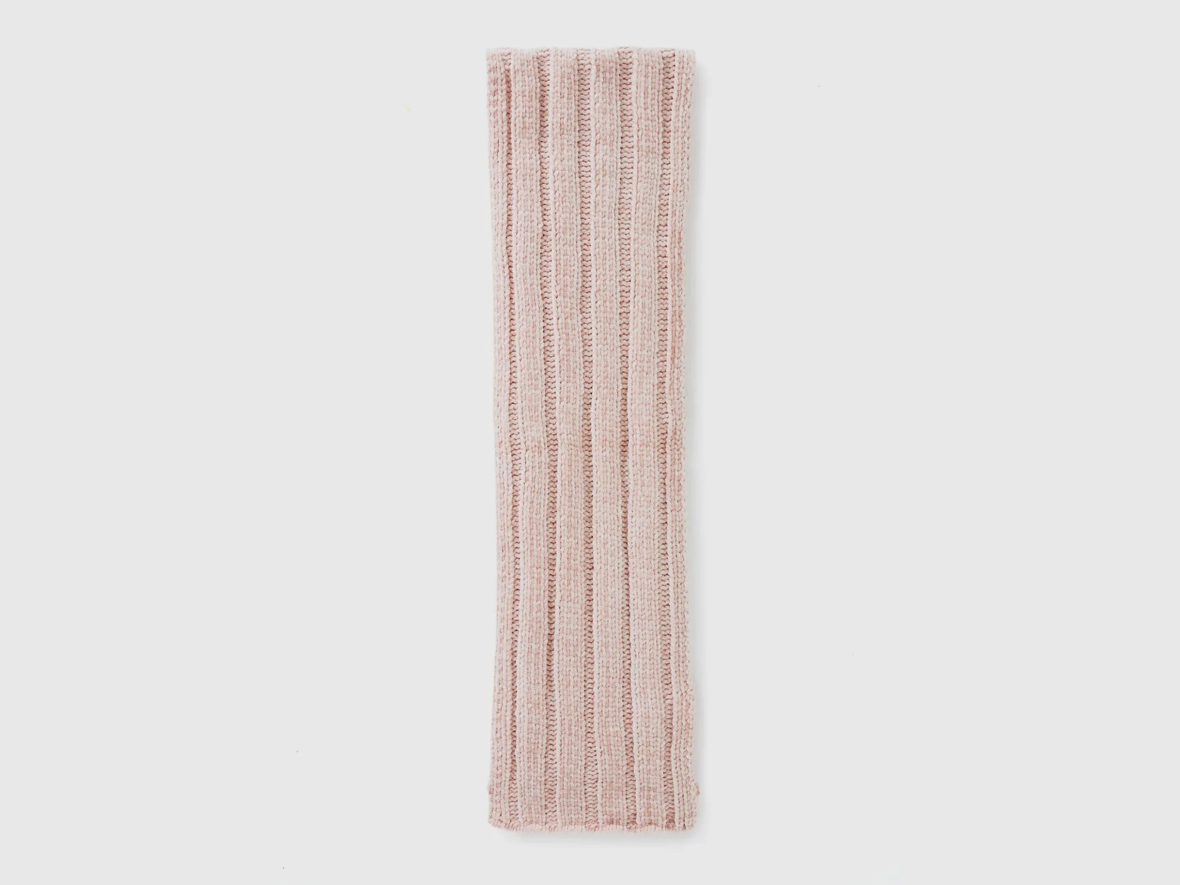 Scarf in chenille