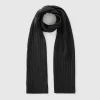 Scarf with cable knit