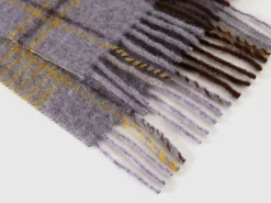 Scottish scarf in alpaca and wool blend