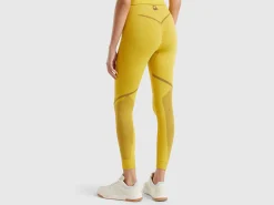 Seamless sports leggings