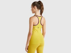 Seamless sports tank top