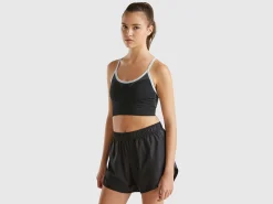 Seamless sports top bra