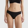 Seamless underwear