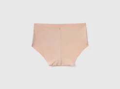 Seamless underwear
