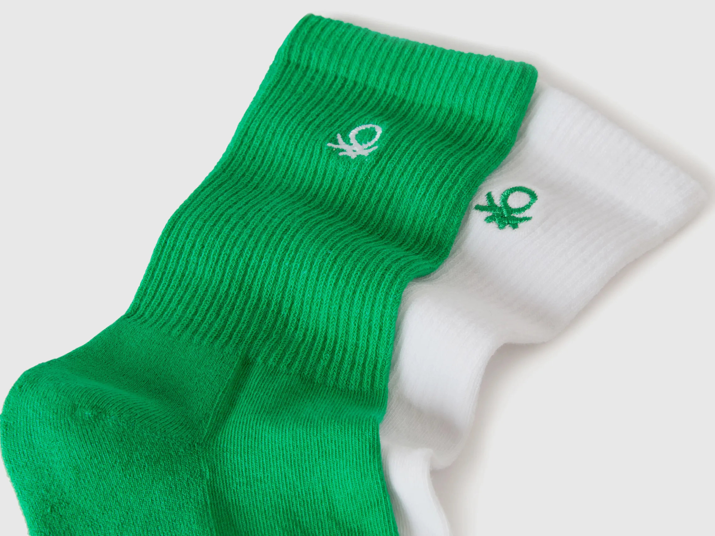 Set of athletic socks