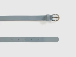 Shiny belt