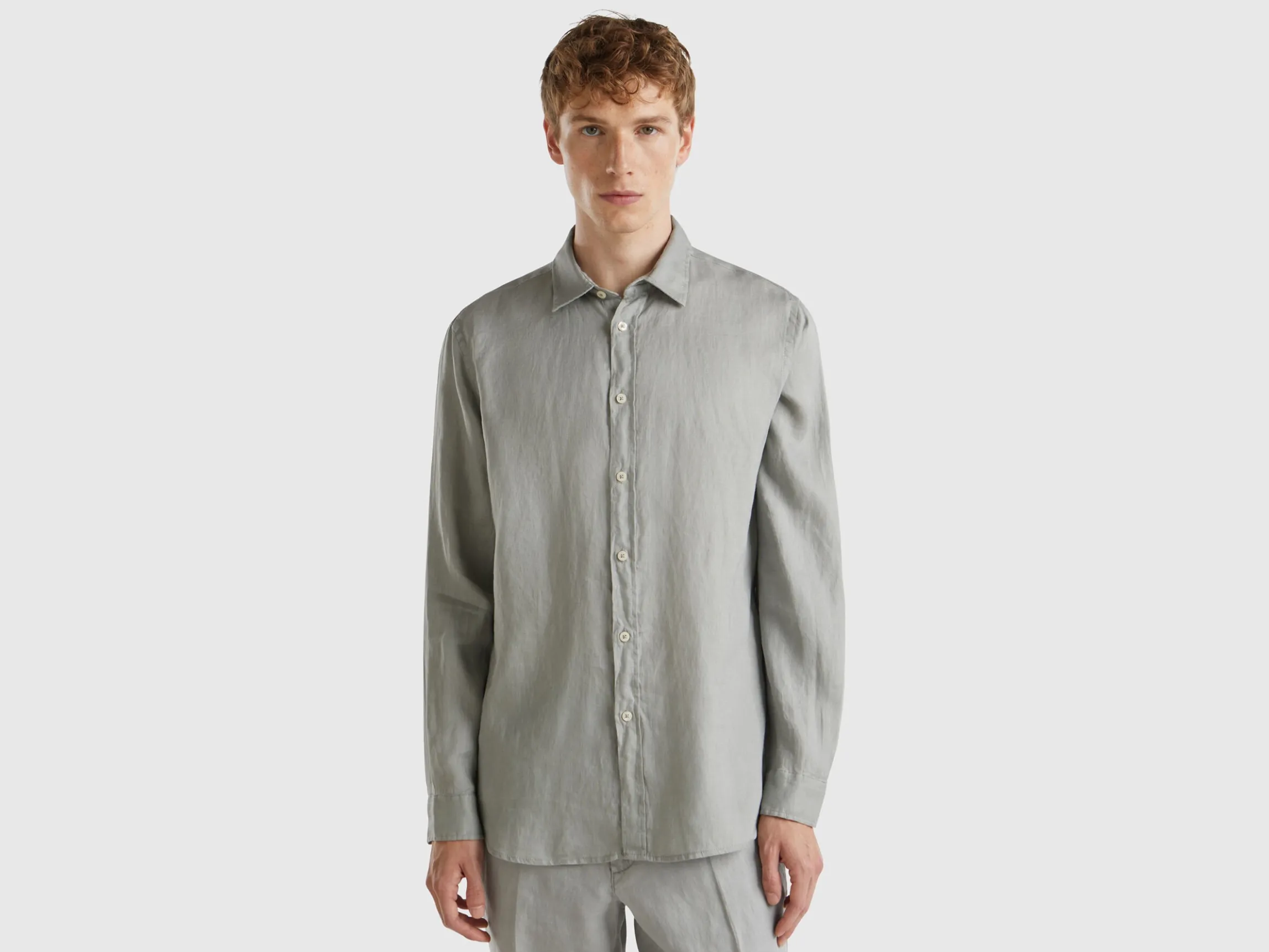 Shirt in pure linen