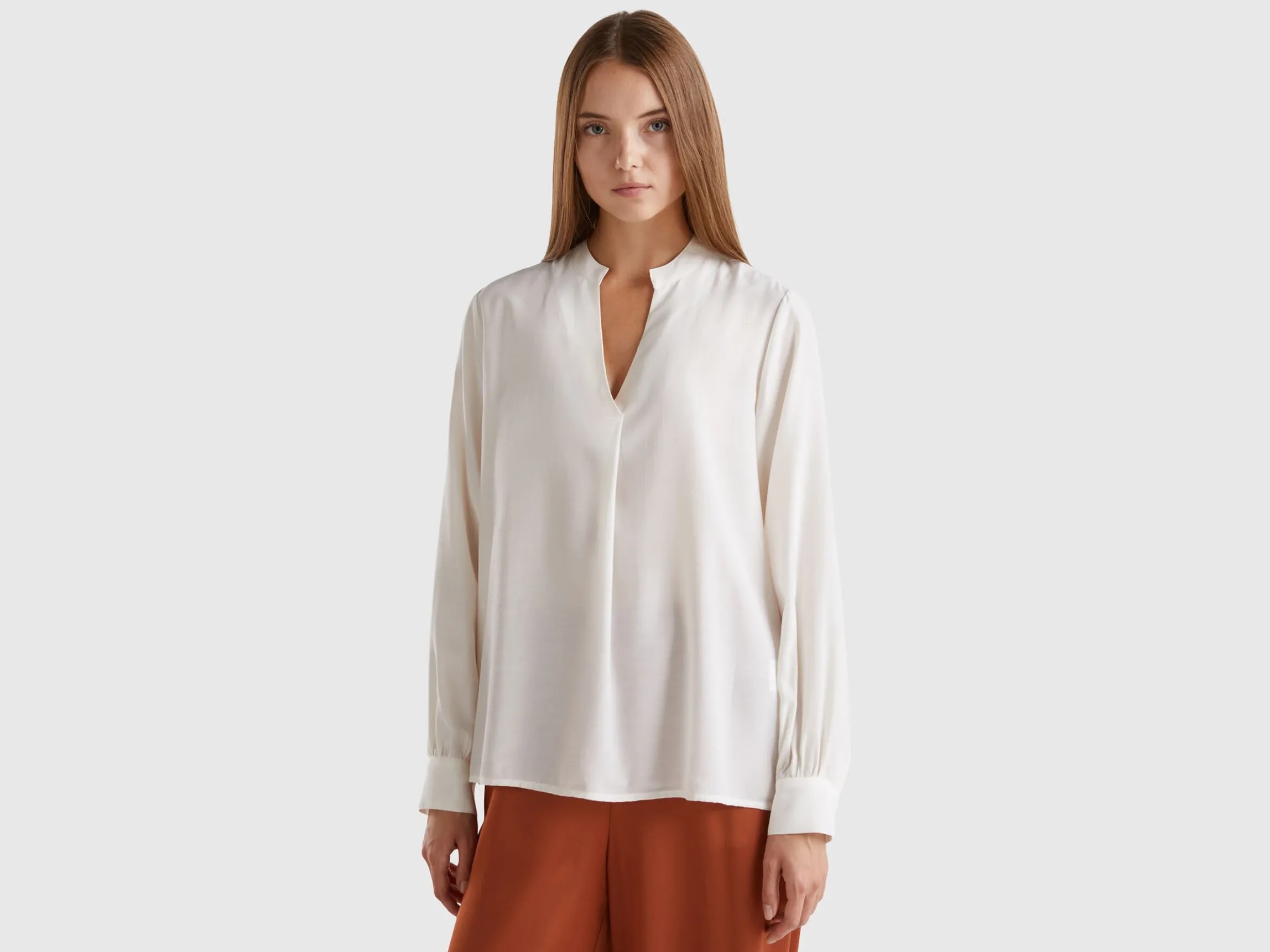 Shirt with Henley neck