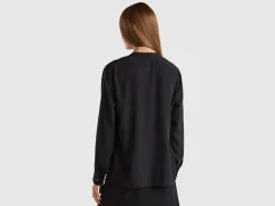 Shirt with Henley neck