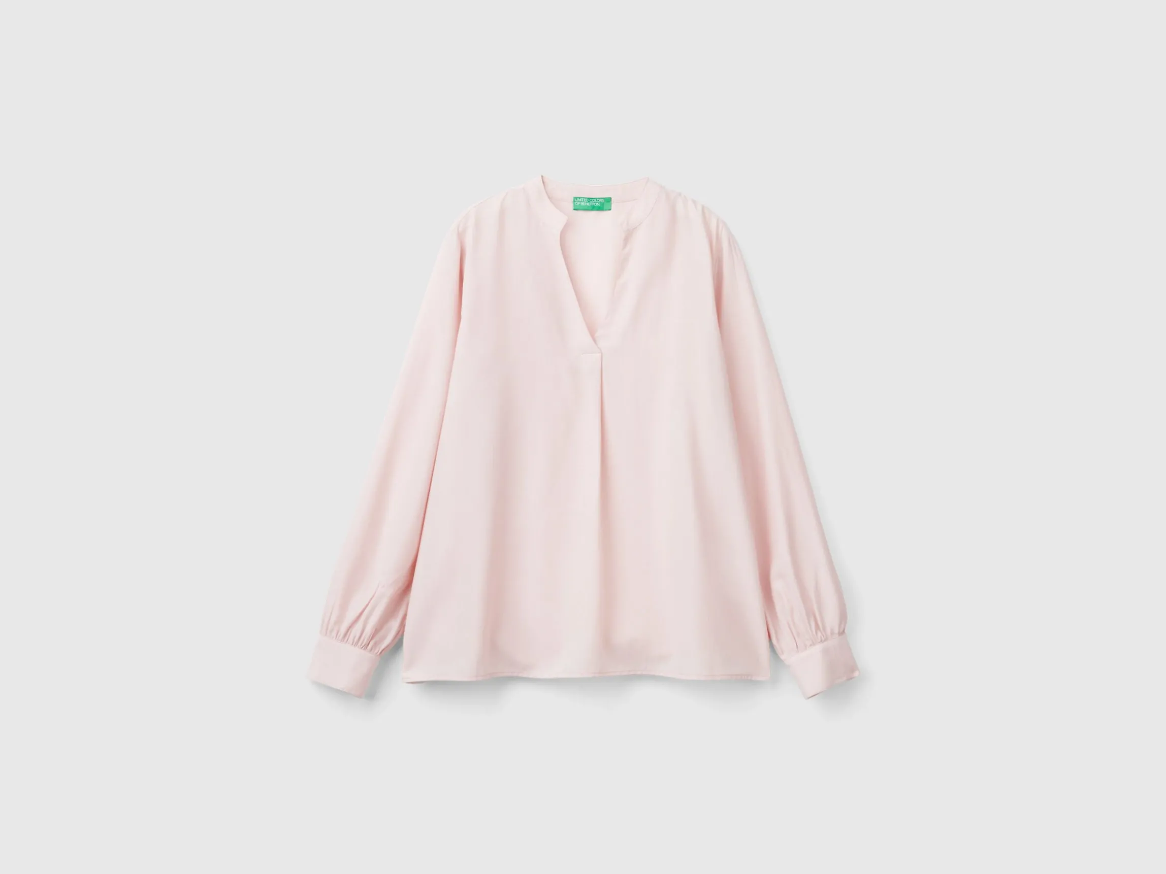 Shirt with Henley neck