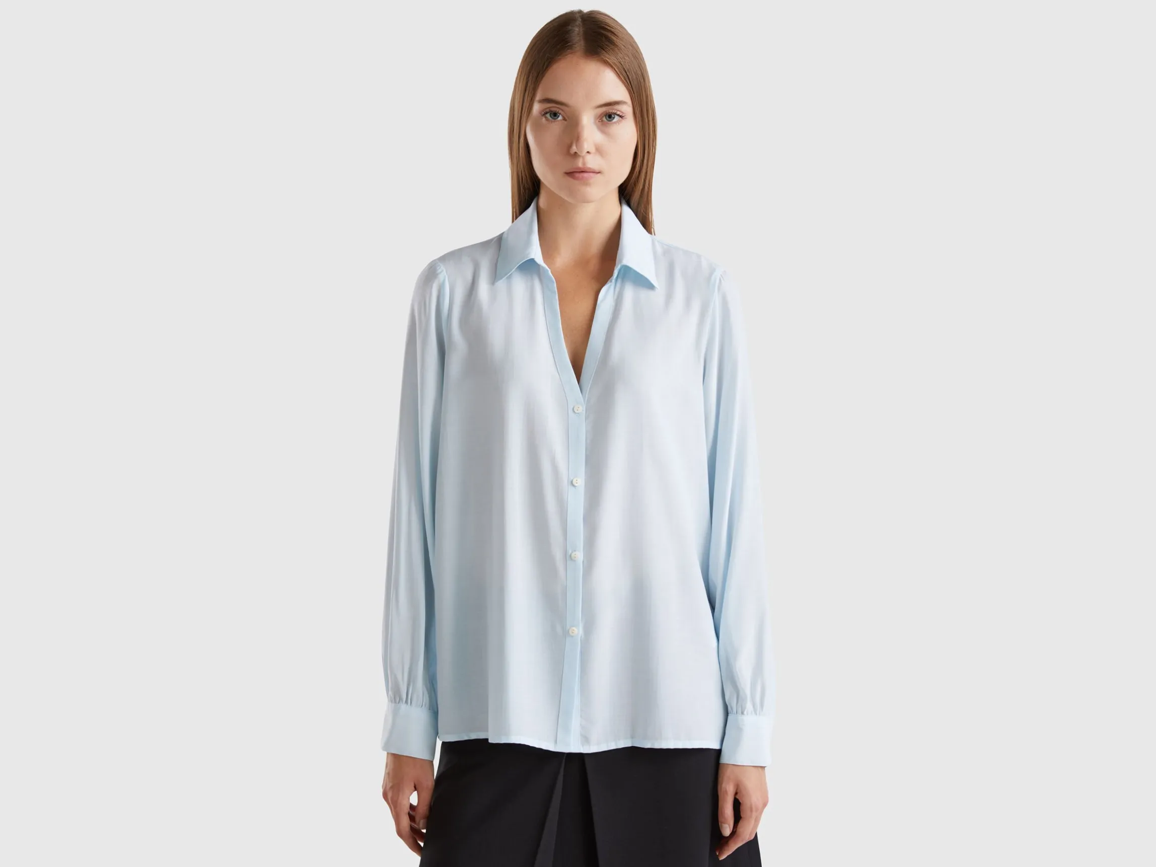Shirt with V-neck