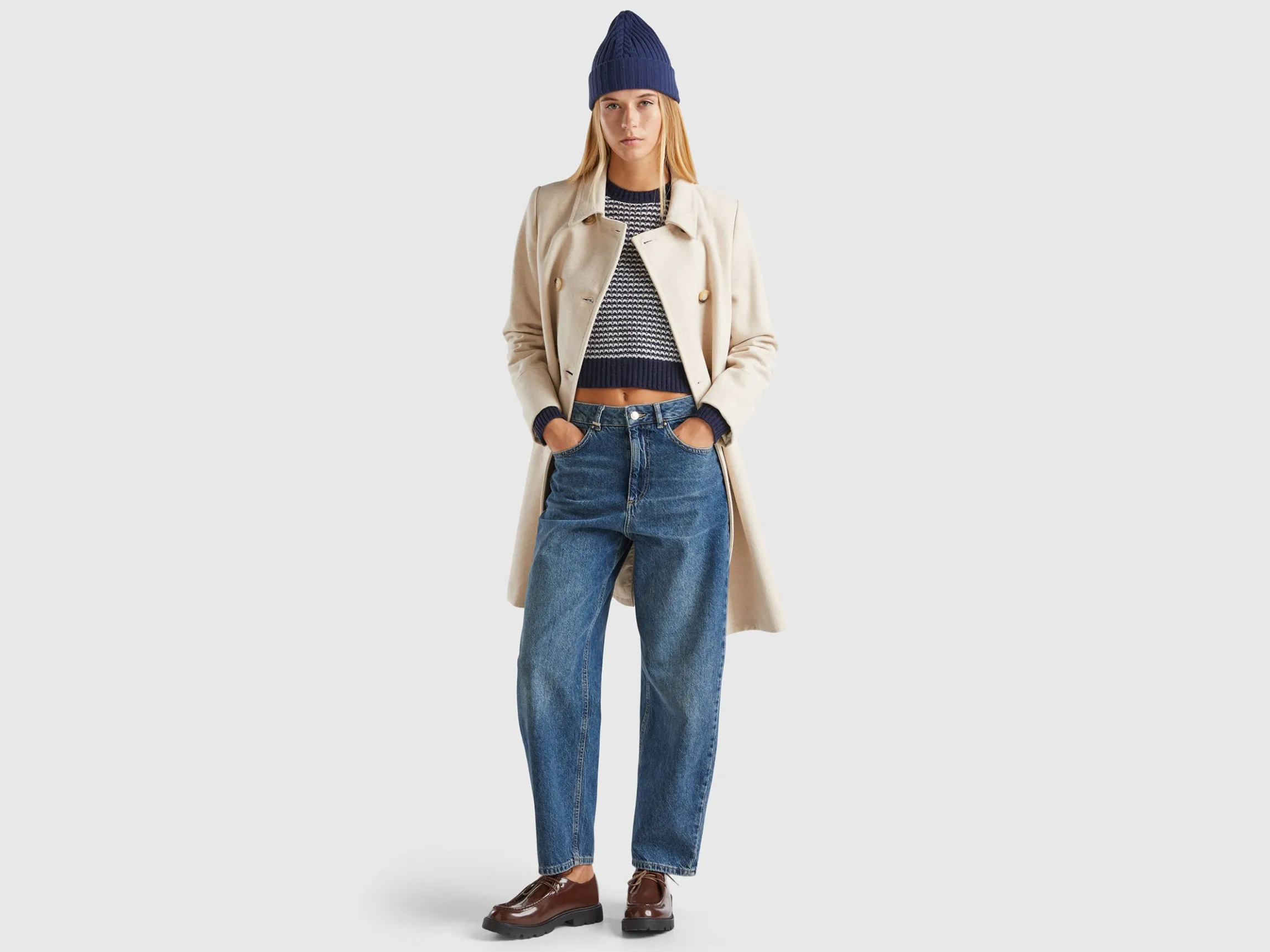 Short coat in wool blend