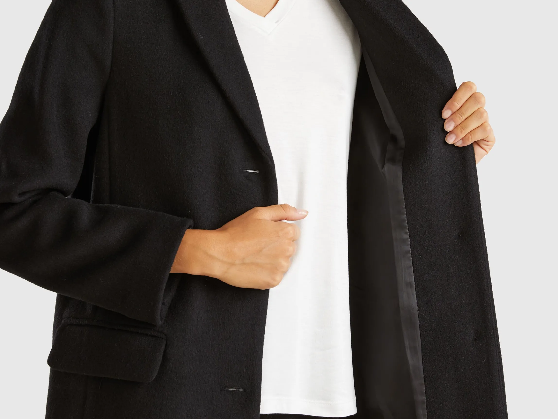 Short coat in wool blend cloth