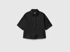 Short shirt in pure linen