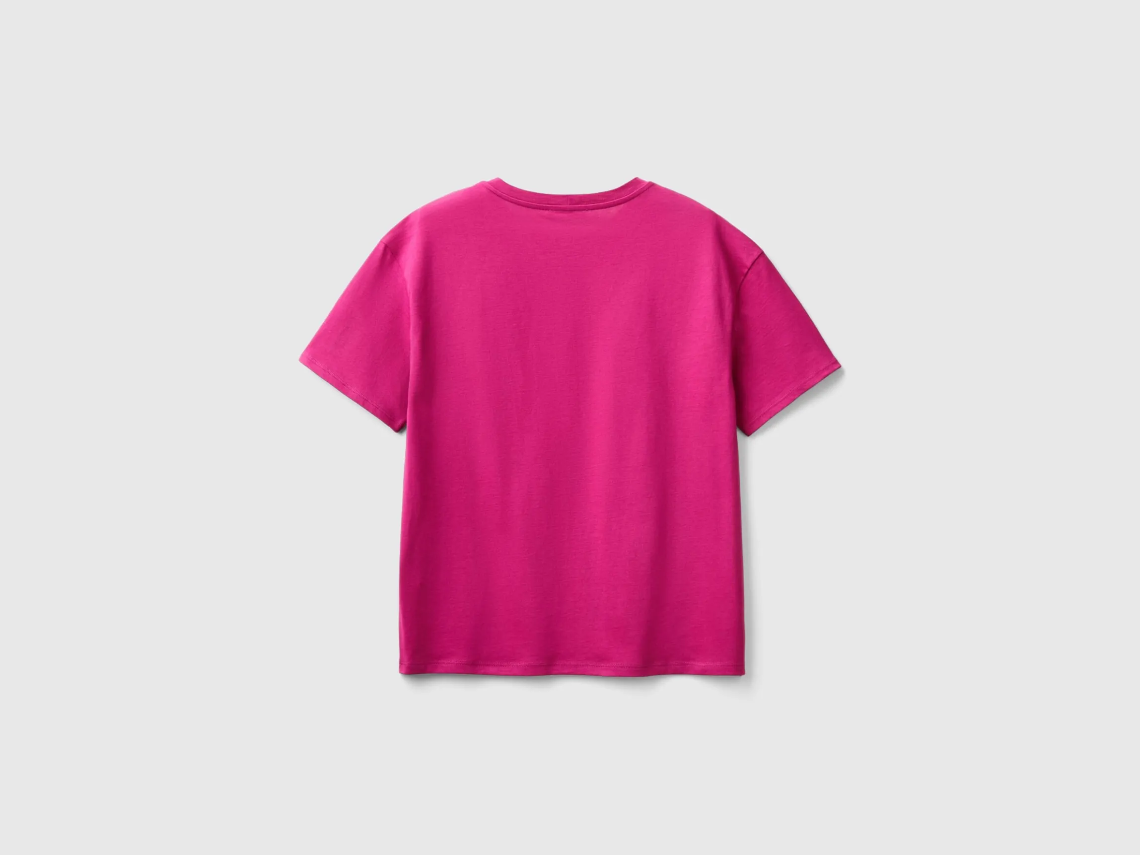 Short sleeve 100% cotton t-shirt