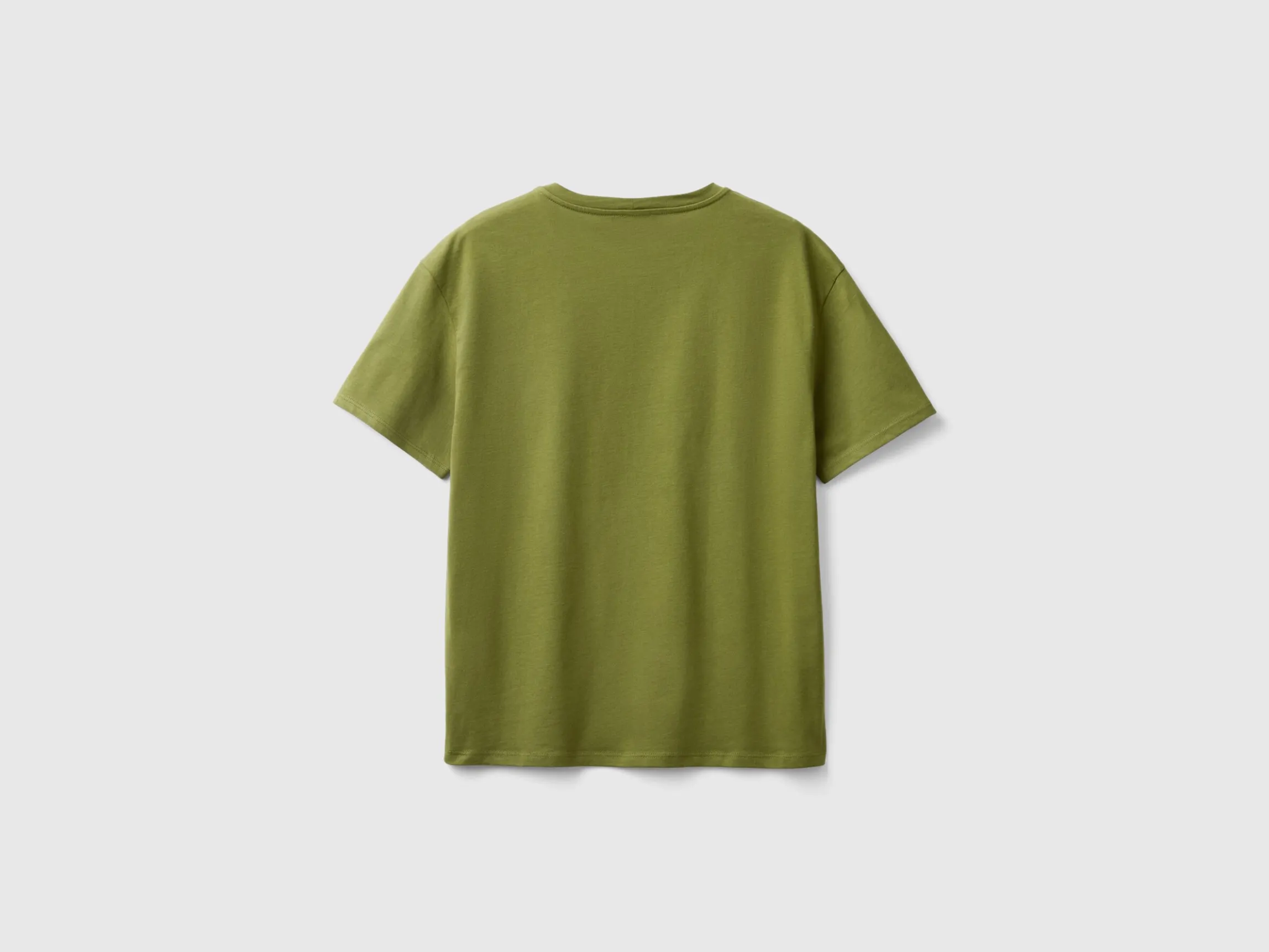 Short sleeve 100% cotton t-shirt