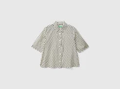 Short sleeve patterned shirt