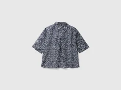 Short sleeve patterned shirt