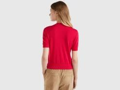 Short sleeve sweater