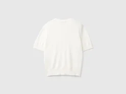 Short sleeve sweater