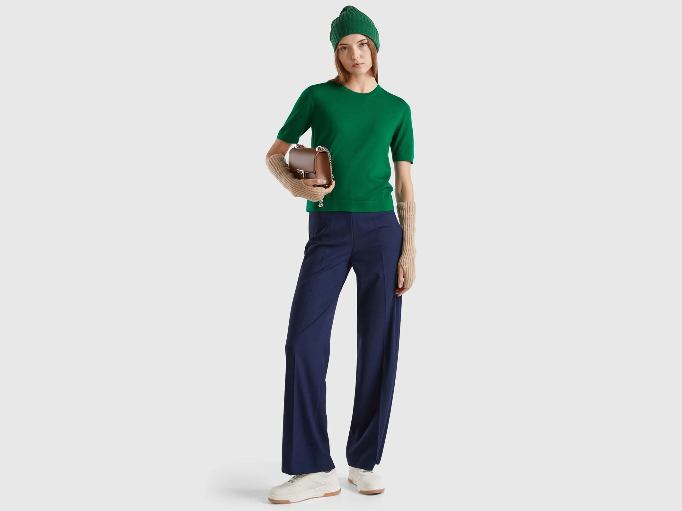 Short sleeve sweater in pure Merino wool