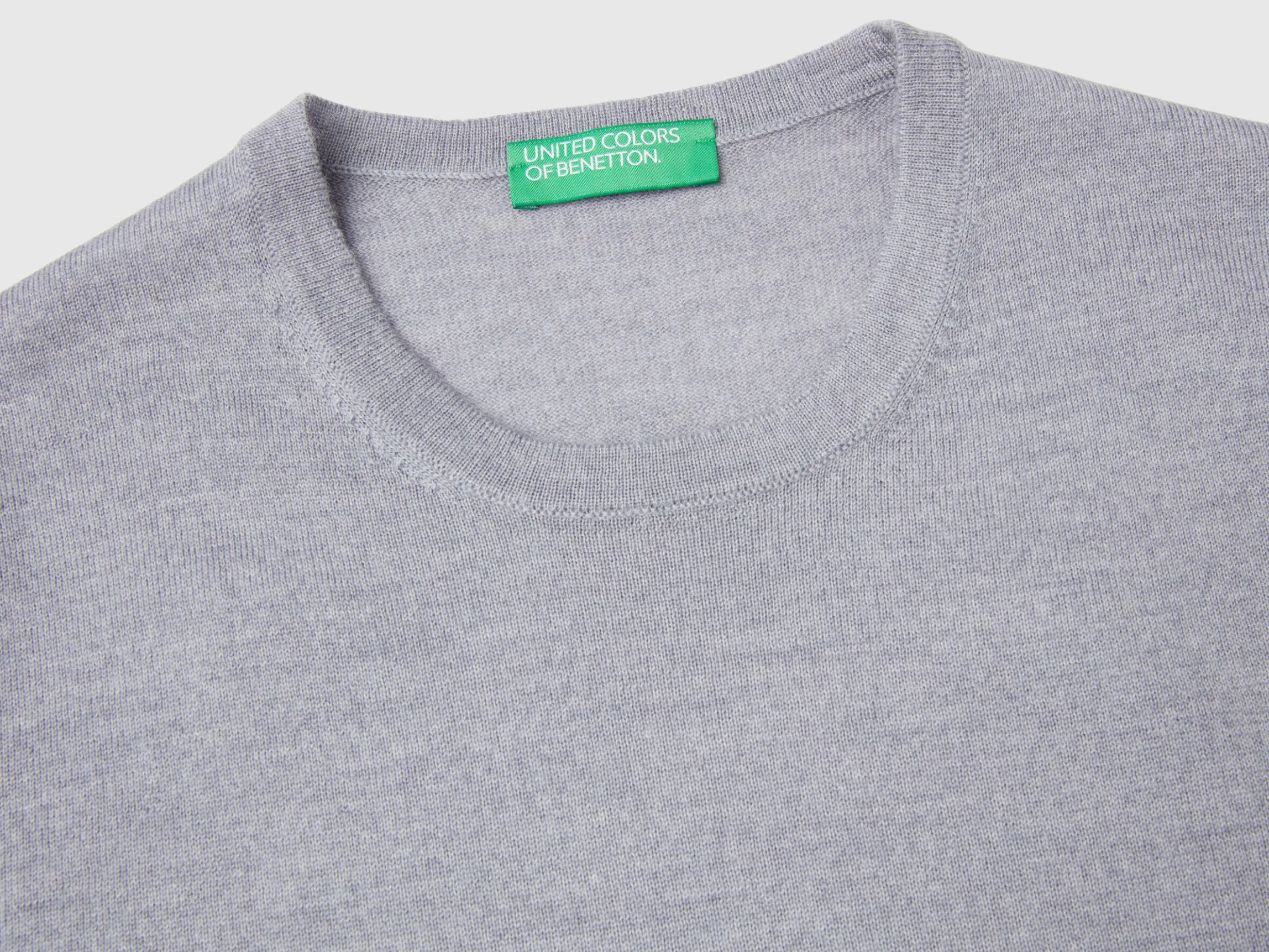Short sleeve sweater in pure Merino wool