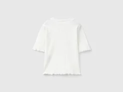 Short sleeve turtleneck t-shirt