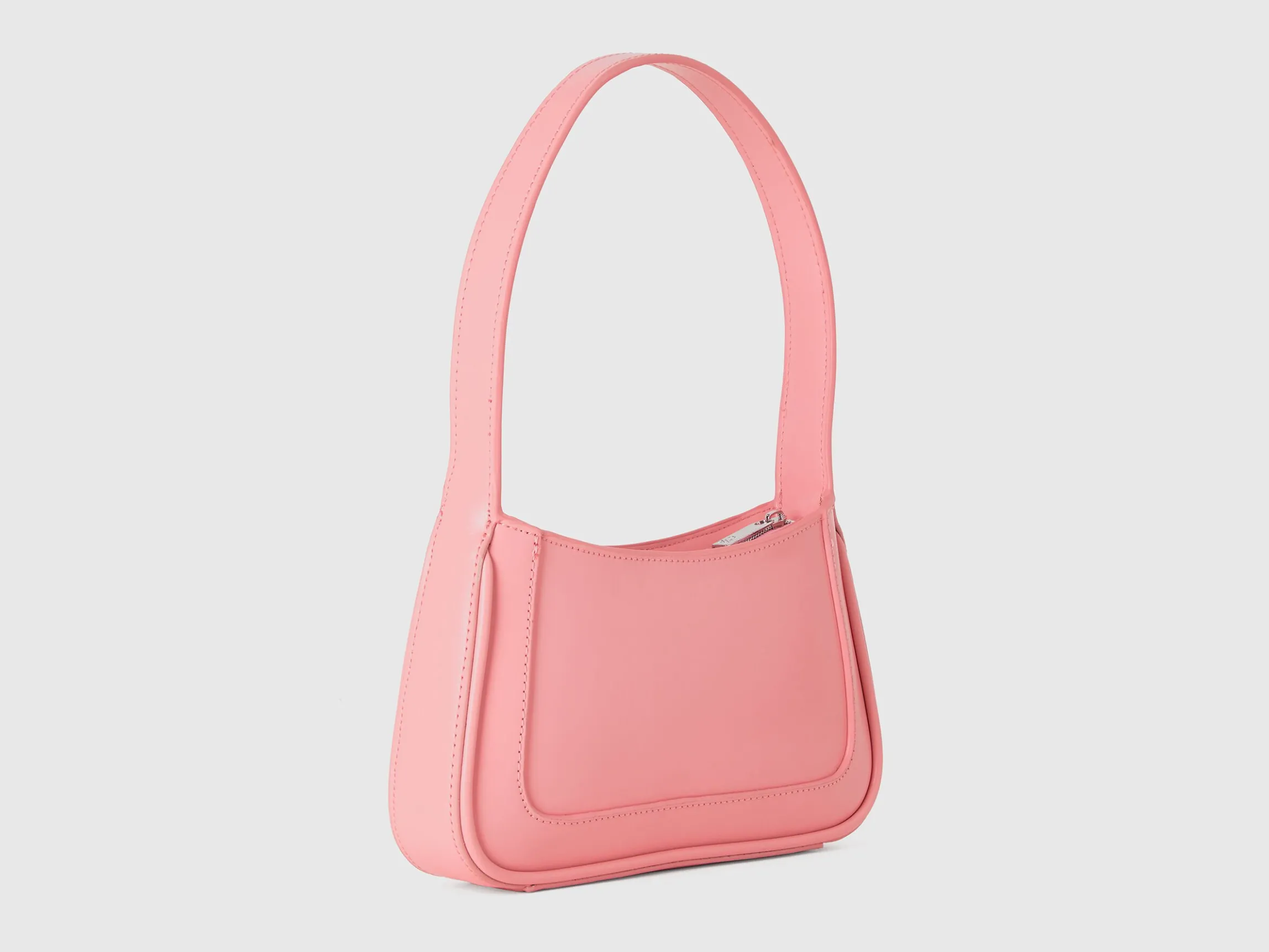 Shoulder bag in imitation leather