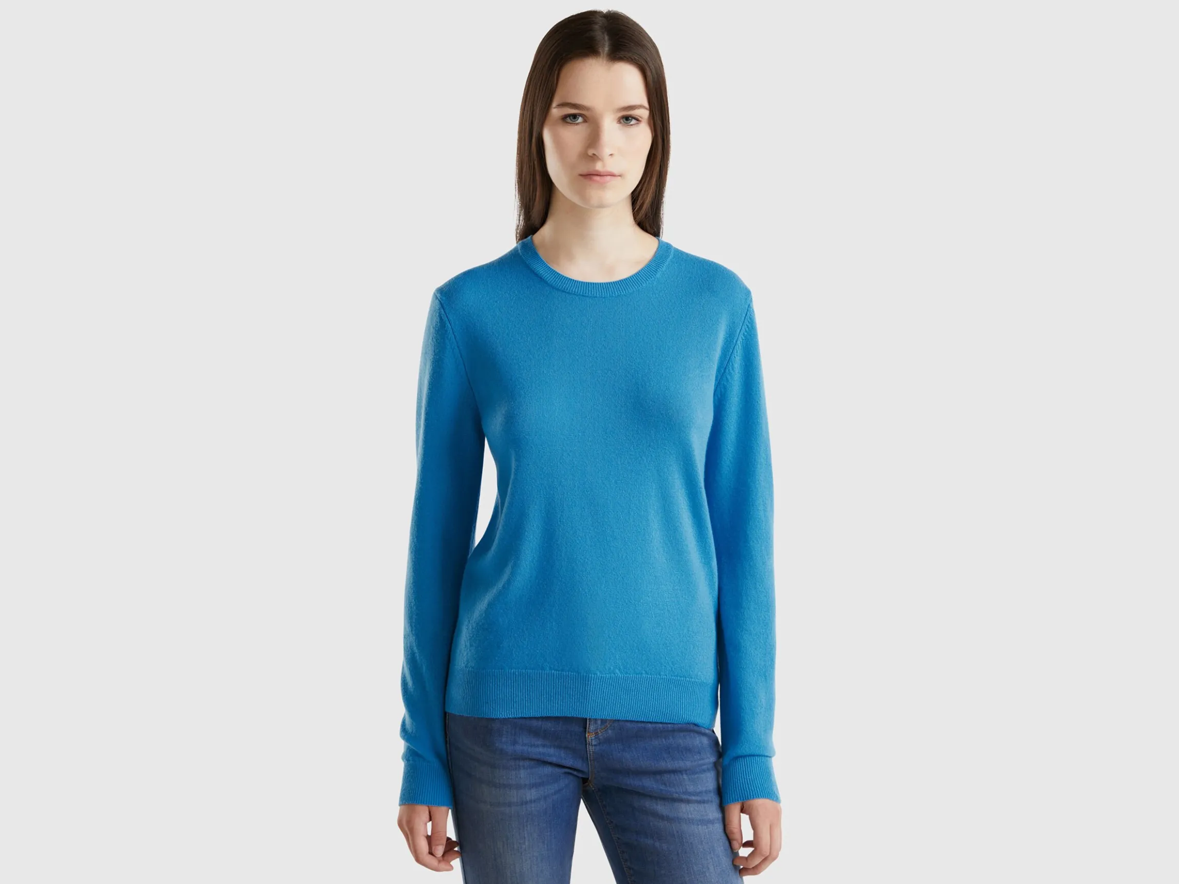 Sky blue crew neck sweater in pure Merino wool
