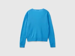 Sky blue V-neck sweater in pure Merino wool