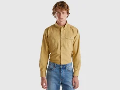 Slim fit buttondown shirt