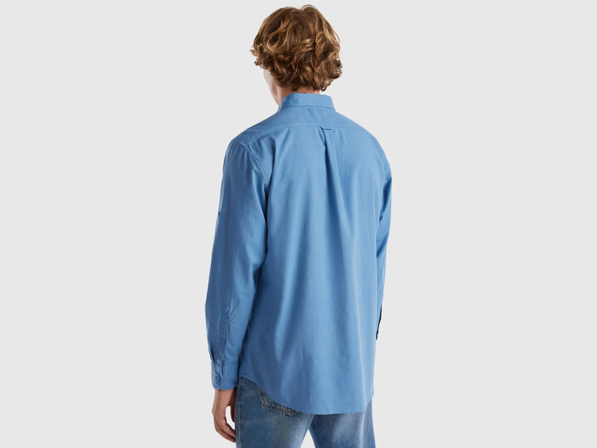 Slim fit buttondown shirt