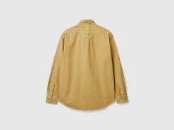 Slim fit buttondown shirt