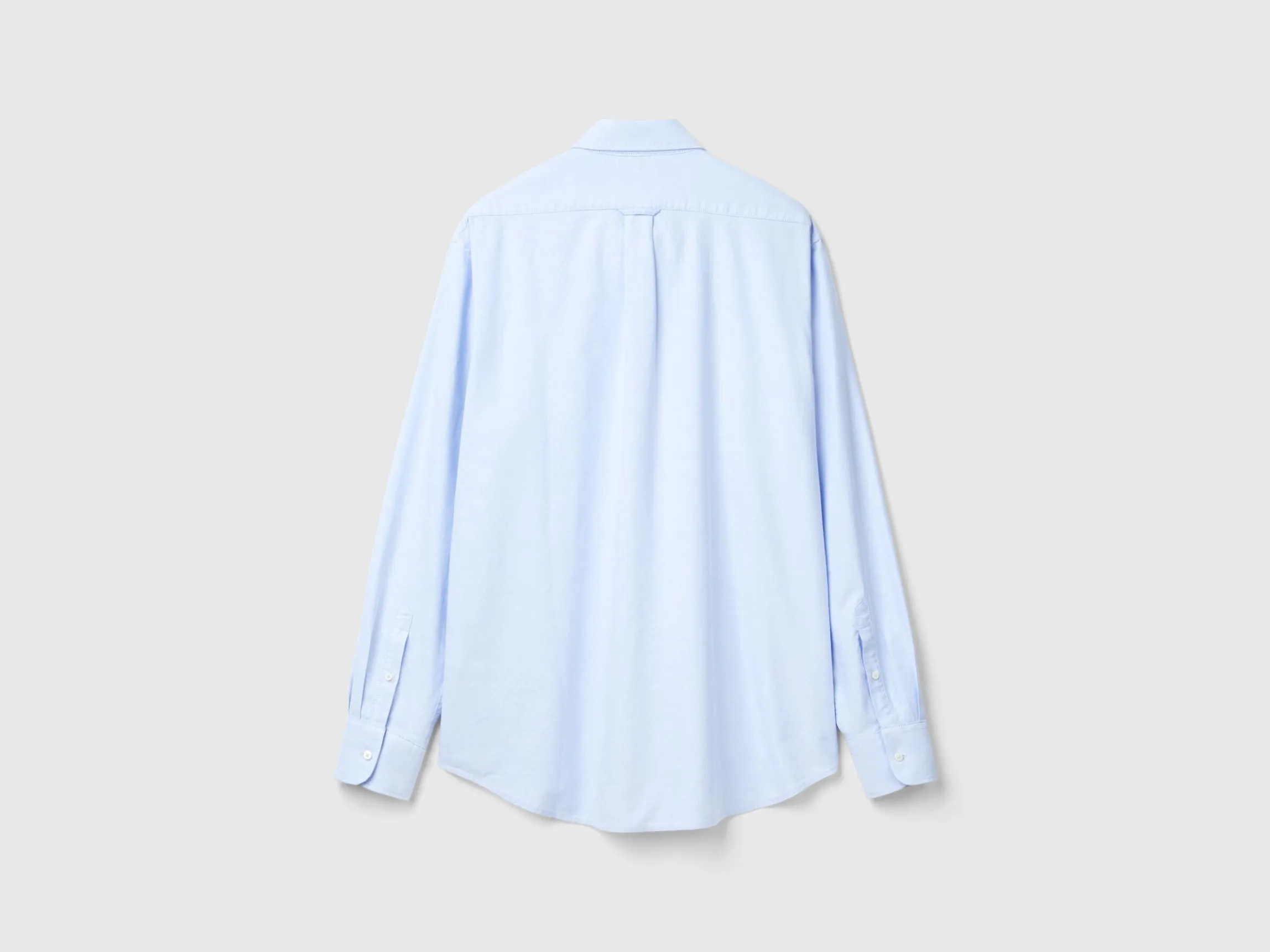 Slim fit button-down shirt