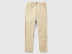 Slim fit chinos in stretch cotton