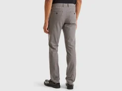 Slim fit chinos in stretch cotton