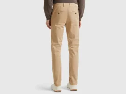 Slim fit chinos in stretch cotton