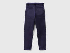 Slim fit chinos in stretch cotton