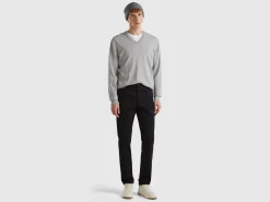 Slim fit chinos in stretch cotton
