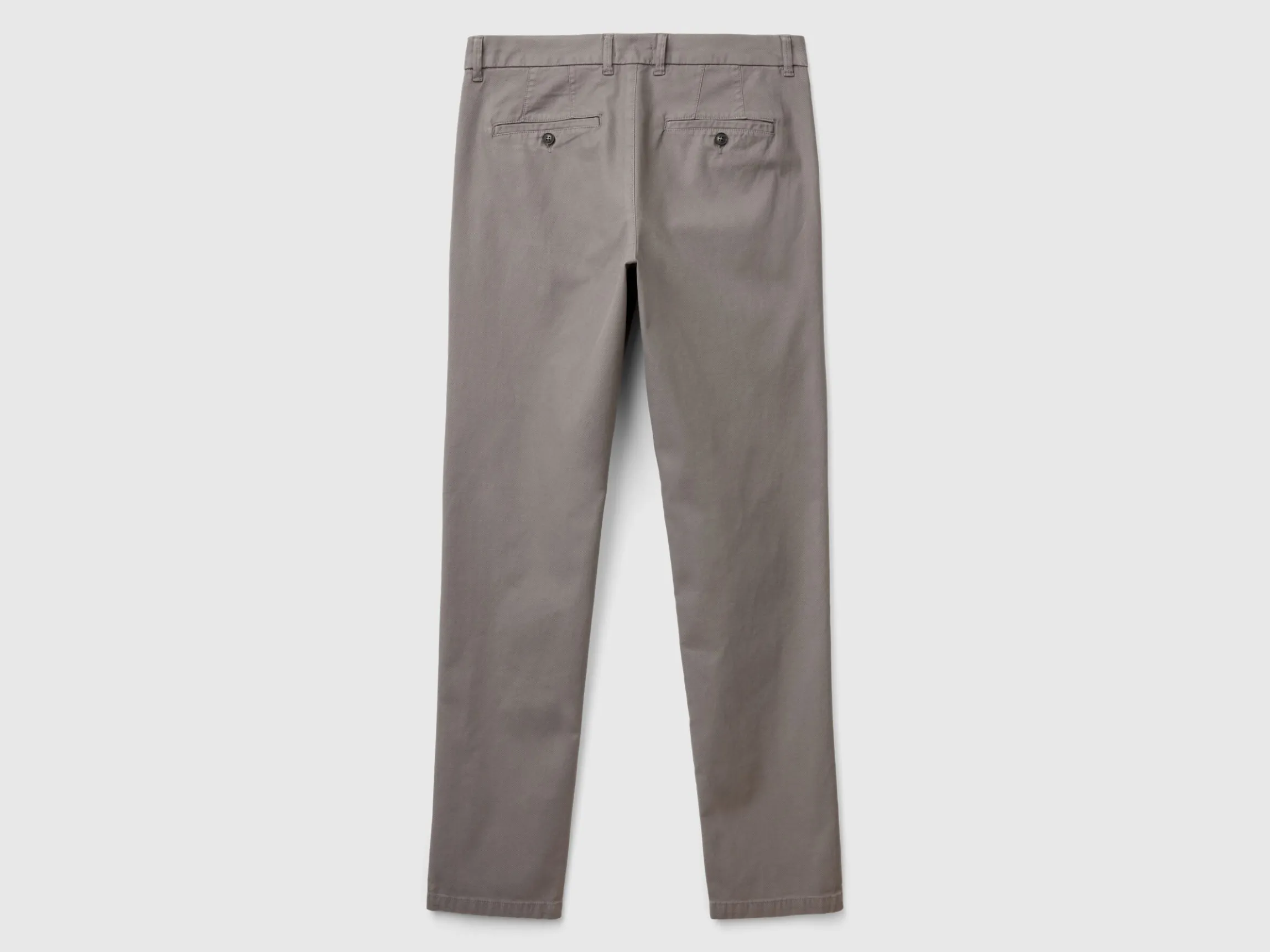 Slim fit chinos in stretch cotton