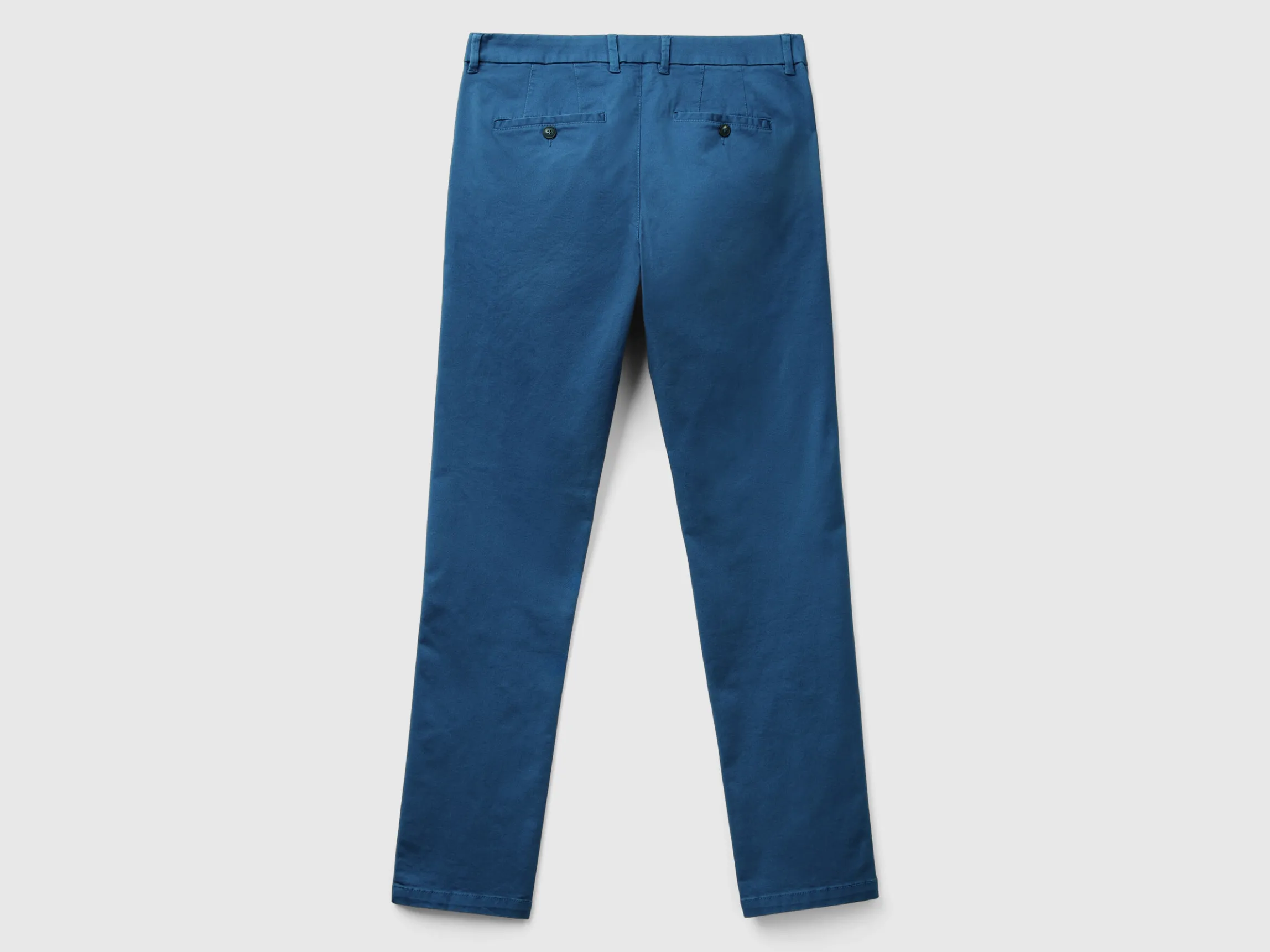 Slim fit chinos in stretch cotton