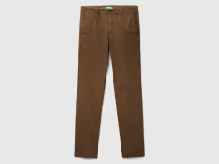 Slim fit coffee chinos